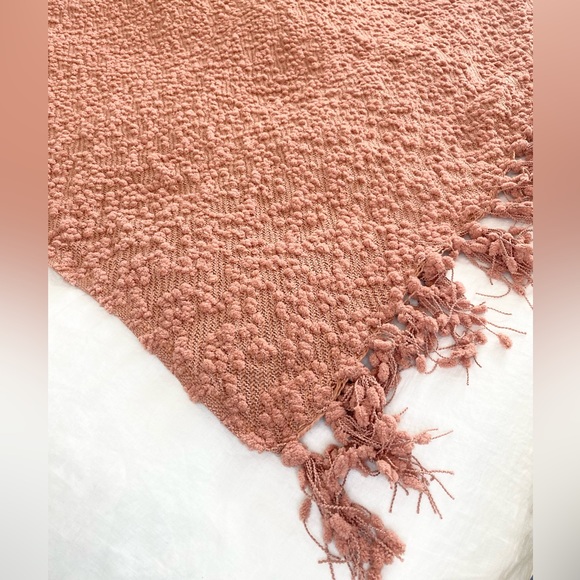 Decorative Throw Blanket - Picture 7 of 14